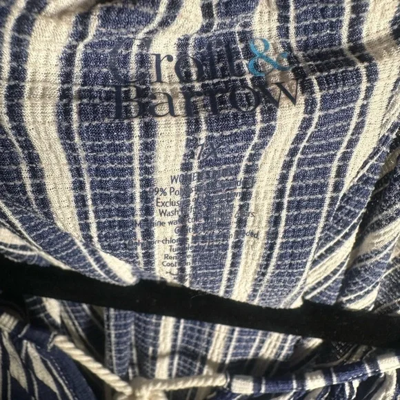 Croft & Barrow Navy White Striped Top 1X - Picture 6 of 6